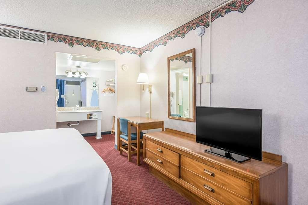 Americas Best Value Inn St. Joseph At I-29 Ruang foto