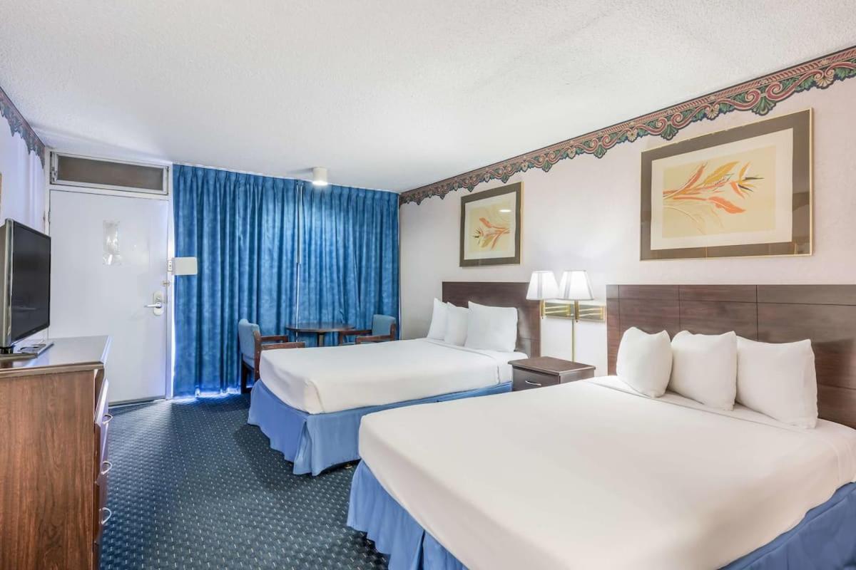 Americas Best Value Inn St. Joseph At I-29 Bagian luar foto